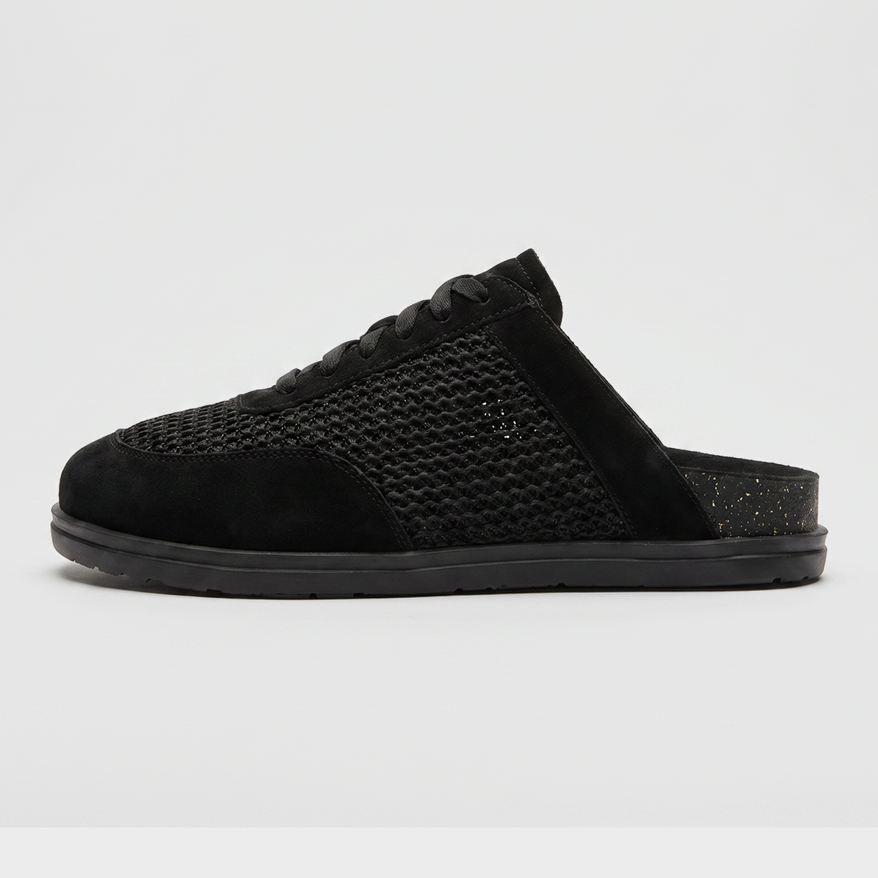 The Sandstone Clogs - Midnight Black
