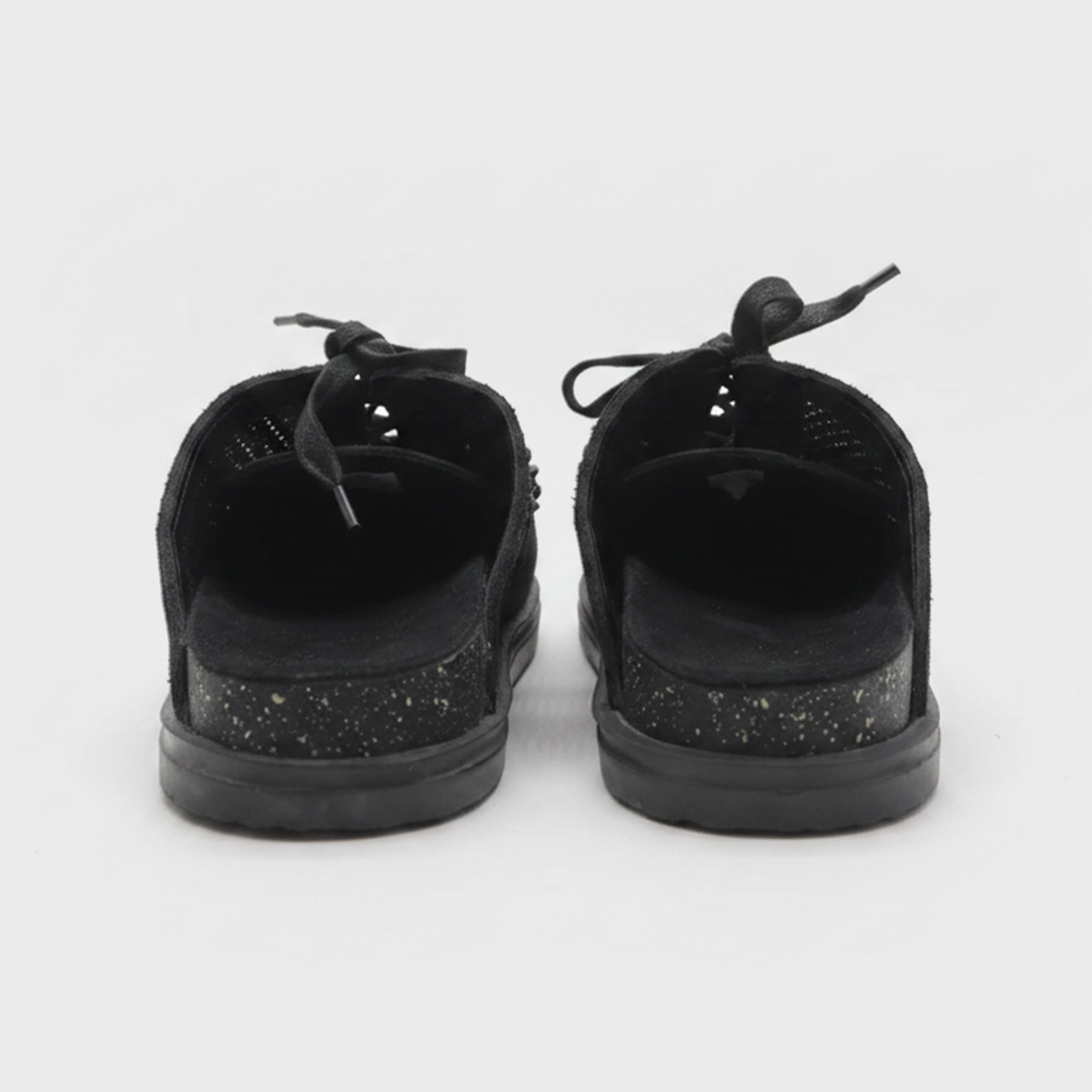 The Sandstone Clogs - Midnight Black